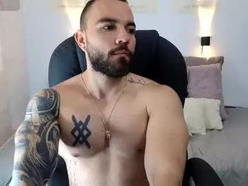 isaac_carter from Chaturbate