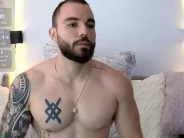 isaac_carter from Chaturbate