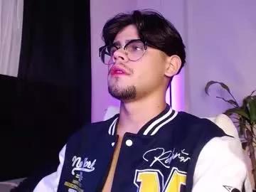 isaac_saenz from Chaturbate