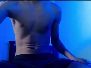 isaaclatino from Chaturbate