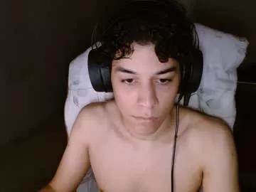 isidroglasc from Chaturbate