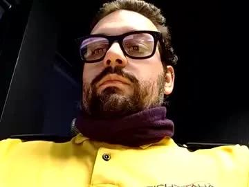 Italianbigboy93 from Chaturbate