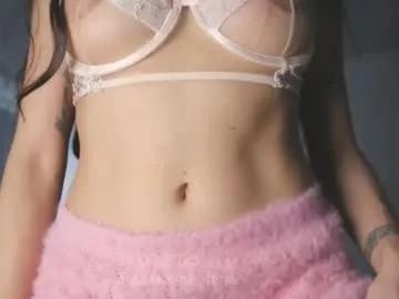 itsssssssme_lana from Chaturbate