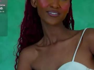 Izzie_sugar from Chaturbate