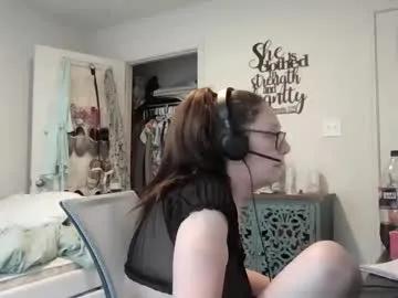 Izzynoela from Chaturbate