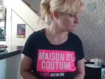 jakkilouise from Chaturbate