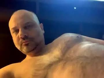 Jamesvaljames from Chaturbate