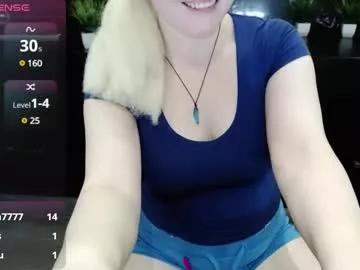 jassyjassypaw from Chaturbate