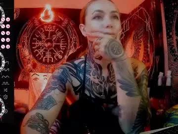 Jennalovvee from Chaturbate