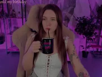 jennydens from Chaturbate