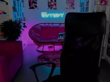 jennydens from Chaturbate
