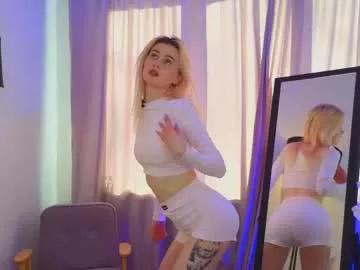 jennyfer_me from Chaturbate