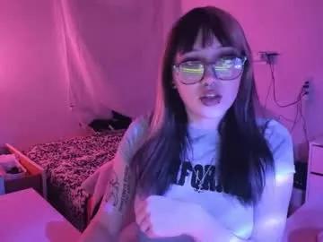 jennysbody19 from Chaturbate