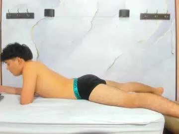 Jhonnyklaise from Chaturbate