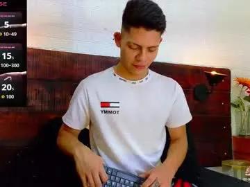 Jhosuavega from Chaturbate