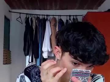 John_vichenso from Chaturbate