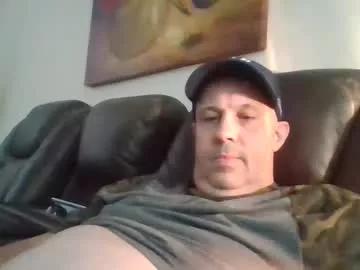 Johnnycb7 from Chaturbate