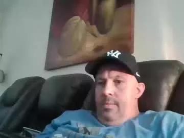 Johnnycb7 from Chaturbate