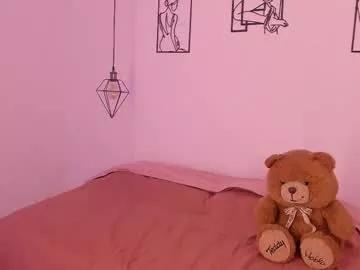 juanilittle from Chaturbate is Freechat
