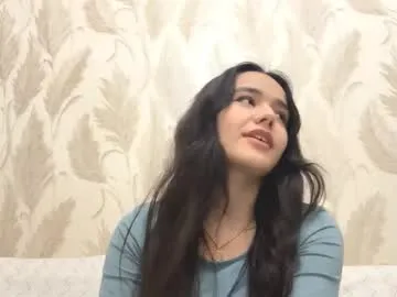 julianeaukamp on Chaturbate