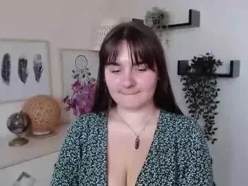 Julie_extasy from Chaturbate