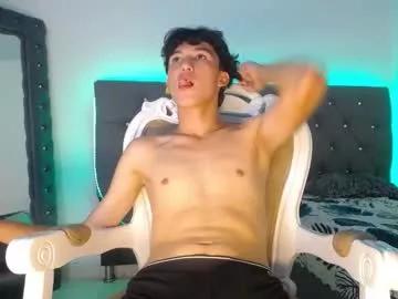 jullian_ricci from Chaturbate