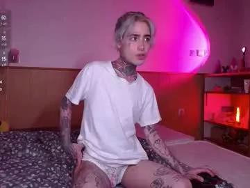 juuzou_kit from Chaturbate