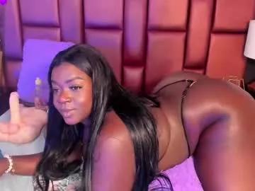 kaiavalentinee from Chaturbate