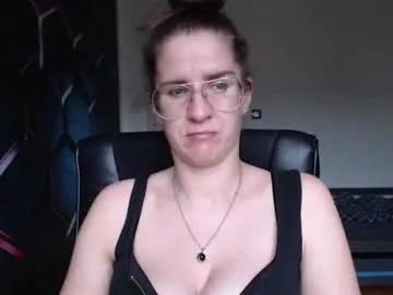 kayalips from Chaturbate