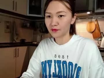 kelly_yon from Chaturbate