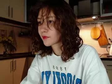 kelly_yon from Chaturbate