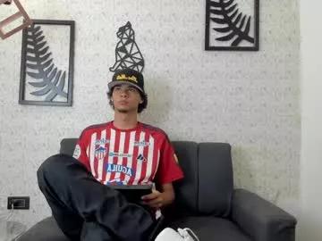 kenix_7 from Chaturbate is Freechat
