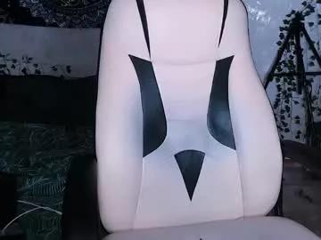 kennyomeliya from Chaturbate