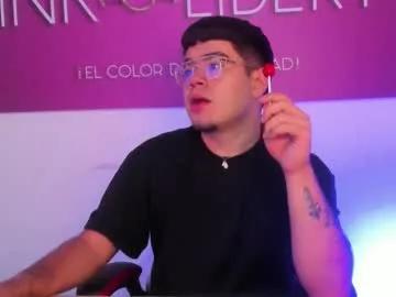 Kevin_cox from Chaturbate
