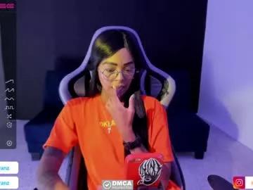Khenoryfranz from Chaturbate