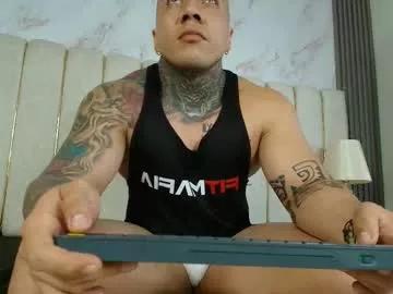 kiing_magic from Chaturbate