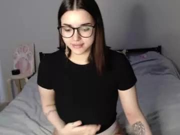kikamanne from Chaturbate