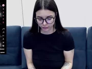 kikamanne from Chaturbate
