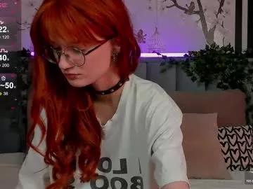 kiki_blue_eyes from Chaturbate
