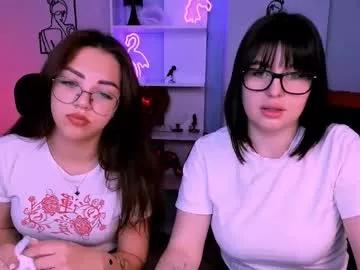 kiki_swan from Chaturbate