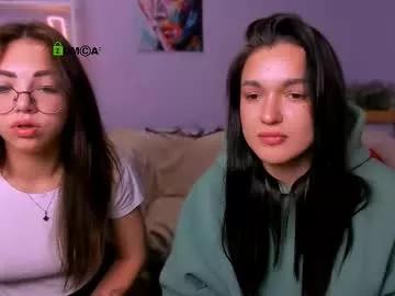 kiki_swan from Chaturbate