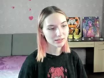 kikiclark_ from Chaturbate