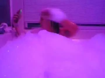 kikilovespartylights from Chaturbate