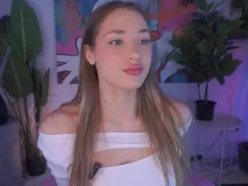 kimmeow_ from Chaturbate