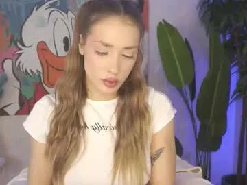 kimmeow_ from Chaturbate