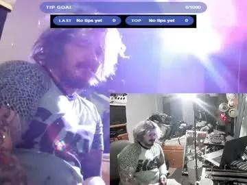 kinkybiguy14 from Chaturbate