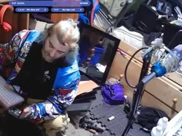 kinkybiguy14 from Chaturbate