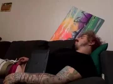 kinkybiguy14 from Chaturbate