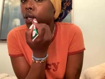 kinkycoupleinteracial from Chaturbate