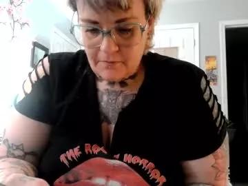 kinkypinkyplay2 from Chaturbate